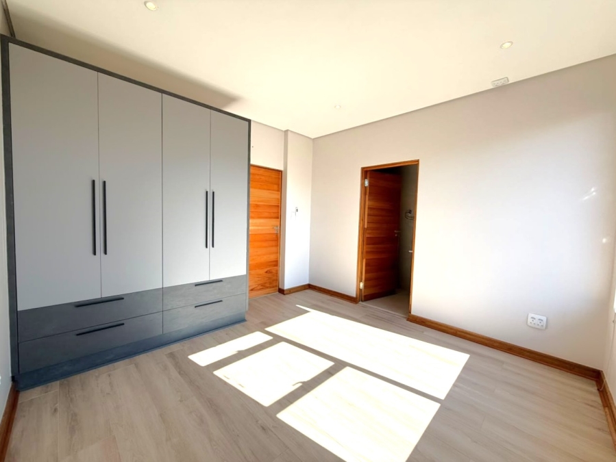 To Let 3 Bedroom Property for Rent in Wild Olive Estate Free State